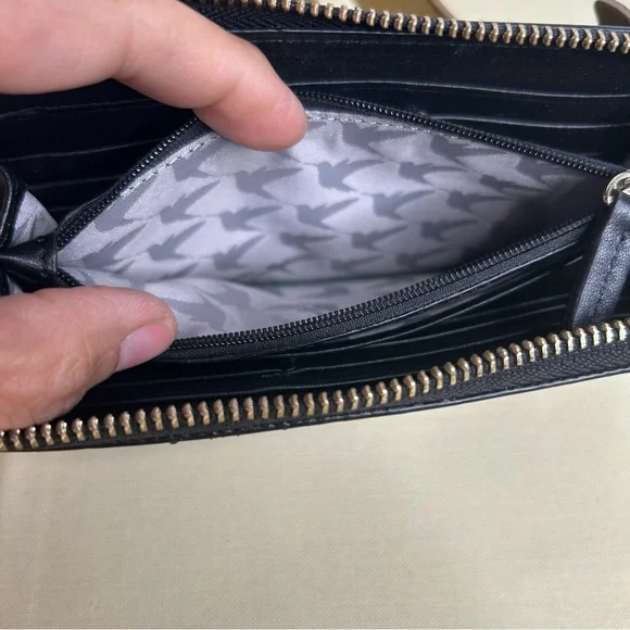 LO&SONS Accordion zipper wallet Black Leather - Picture 6 of 7